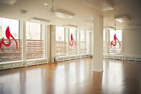 Yoga spa is one of the best, if not the best way to relax in nyc as was covered in huffington post. Nyc S 17 Best Hot Yoga Studios For Forgetting That It S Winter Racked Ny