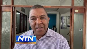 Trasladan a hogar de ancianos a hombre que fue abandonado en hospital San  Vicente de Paul