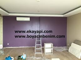 Bana göre hiç dokunmayın kalsın, su bazlı boya nem yapar , kazımakda hazımsızlık bilginiz olsun duvarlar saten boya arkadaşım yağlı boya tinerle karıştırılandan yarı mat oluyor sanırım onu su bazlıya çevirmek istiyorum bide sateni komple yakıp. Yagli Boya Ustune Yagli Boya Yapilirmi