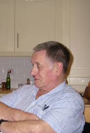 Doc lead singer keyboard player for Tight Squeeze pass away suddenly! A go  fund me page is up and his Wife Larlane needs your help. Any amount will  help with arrangements!