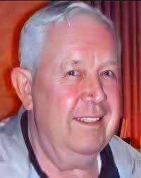 Robert Kipper's Instagram, Twitter & Facebook