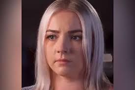 Hélt henni fanginni vikum saman