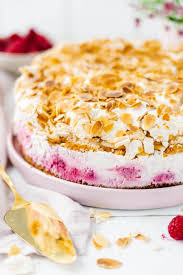 In einer zarten liaison mit sahne und kakao. Himmelstorte Mit Himbeeren Mein Naschgluck