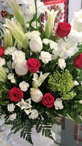 Choose from funeral wreaths, funeral tributes and more from our professional service. Funeral Spray In Plattsburg Mo Plattsburg Floral Gift