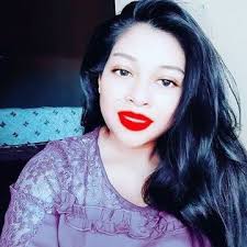 Maylin Escobar's Instagram, Twitter & Facebook