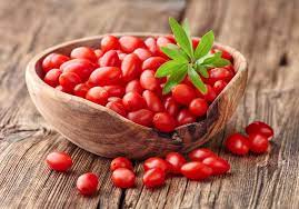 Goji berry faydaları ve zararları, kalorisi ve besin değeri nedir? 5 Manfaat Goji Berry Untuk Kesehatan Termasuk Untuk Diet Kegunaan Efek Samping Interaksi Hello Sehat