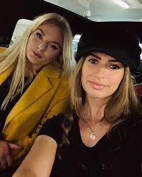 The new hammers signing eventually got his move from hull at the last minute, joining in a £22m deal. West Ham Superstar Jarrod Bowen S English Graduate Girlfriend Jaz Who Works As An Interior Designer The Loppy