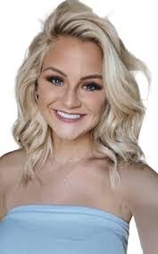 Sonja Gossett's Instagram, Twitter & Facebook