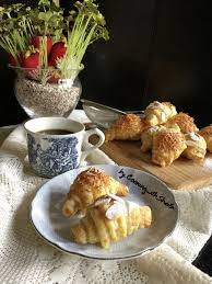 Freshly Baked Croissant Makanan Memasak