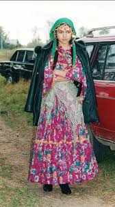 Watch junk gypsies stars amie and jolie sikes on hgtv. Pin On Gypsy Roma