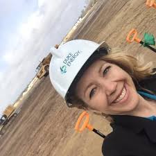 Suzanne Grant (@DE_SuzanneG)