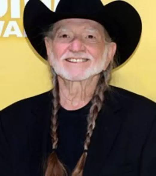 Willie Nelson Duets Album in the Works; Tate Stevens Honored in Hometown + More: Country Music
