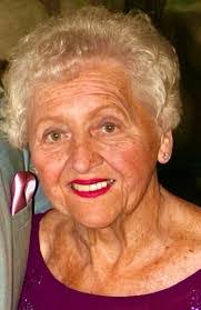 Mary Husk's Instagram, Twitter & Facebook