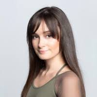 Miriam Mateo's Instagram, Twitter & Facebook