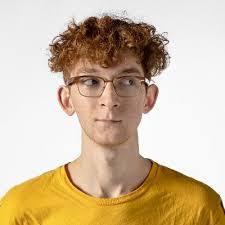 Adam Lear's Instagram, Twitter & Facebook