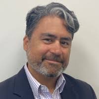 Carlos Cantos's Instagram, Twitter & Facebook