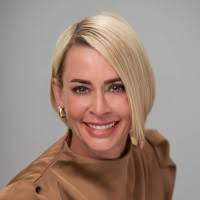 Melissa Curry's Instagram, Twitter & Facebook