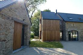 Pin By Tony On Epiteszeti Otletek House In The Woods House Exterior Architecture