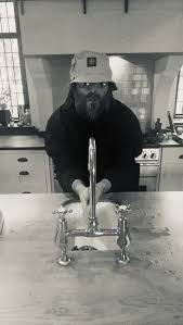 Liam Gallagher On Twitter Here S Another One You Might Know It S Called Soapersonic If You Know The Words Wash Along Twitter Funny Word Wash Liam Gallagher
