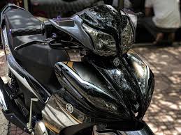Di tahun ini, kami menghadirkan warna dan striping terbaru motor jupiter z1 dengan ciri khas sporty modern, ujar deputy gm marketing pt yamaha indonesia motor manufacturing (yimm) yordan satriadi, dalam keterangan pers, senin (3/8/2020). Yamaha Jupiter Z1 Kena Modif Didominasi Warna Hitam Tetap Stylish Semua Halaman Gridoto Com