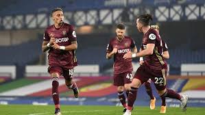 Jaylen brown had nine points in the first quarter, including this basket on a pretty spin. Everton 0 1 Leeds Highlights Report Raphinha Strike Gives Marcelo Bielsa S Side Win