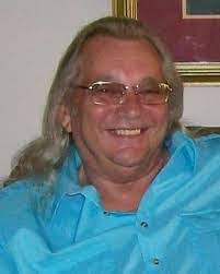 Thomas Minniear's Instagram, Twitter & Facebook