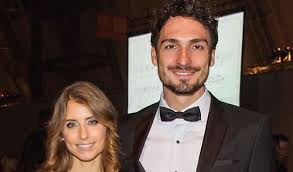 Cathy hummels aber gibt die hoffnung nicht auf: Cathy Hummels Susse 18 Verliebte Sich Mats Damals In Diese Cathy News De