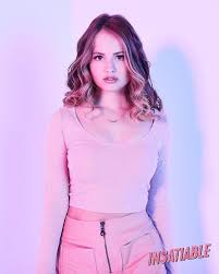 Because her father was in the military, she moved to numerous places in europe. Pin By Yanixia Ochoa Gutierrez On Debby Ryan Debby Ryan Celebs Celebrities