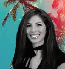 Tara Callan's Instagram, Twitter & Facebook