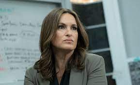Special victims unit premiered on nbc on september 21, 2016 and concluded on may 24, 2017. Law Order Svu Season 18 Episode 20 Review No Justice No Peace