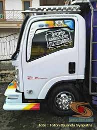 Selain lucu, beberapa tulisan yang tertera juga berisi pesan yang bermakna ya guys agar kita. Kumpulan Bentuk Tulisan Di Samping Bak Truk Yang Apik Setia1heri Com