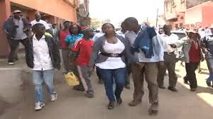 If you caught a cold his high temperature worried the boy because he didn't know the difference between fahrenheit and centigrade thermometers. Pastor Caught In The Act With Another Man S Wife Youtube