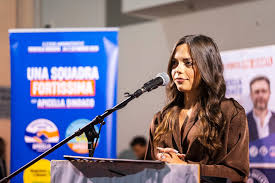 Amministrative Trentola, Francesca Macchione scende in campo a sostegno di  Apicella: “Creiamo la cultura della cultura” “L'impegno politico è la forma  più alta di cittadinanza attiva”. È con questa idea che Francesca