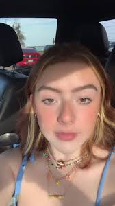 dayna (@dayna.allen)