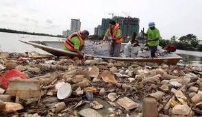 Gambar rumah sehat dan bersih yang hijau dan asri. 80 Peratus Sungai Bandar Mati