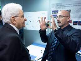 .occupare il nostro spazio ed emette l'anidride carbonica anche per noi: Chi E Roberto Cingolani Il Ministro Della Transizione Ecologica Del Governo Draghi