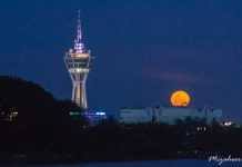 Download lagu lagu hijrah mp3 gratis, free download lagu hijrah lagu mp3 terbaru di metrolagu. Lirik Lagu Maal Hijrah Astronomi My