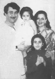 Childhood Family Pics Cute Pic Of Randhir Kapoor Babita Family Bollywood Photos Vintage Bollywood Bollywood Stars