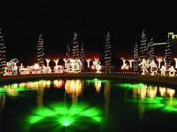 Best Christmas Light Displays In The Sf Bay Area Holiday Lights Display Best Christmas Light Displays Christmas House Lights