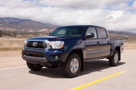 The following table contains the maximum trailer weight (towing capacity) recommended for a toyota tacoma for every model year 2009 and after. 2013 Toyota Tacoma Review Ratings Specs Prices And Photos The Car Connection