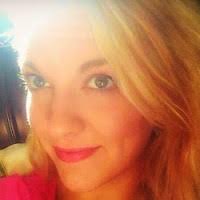 Yvonne Dillon's Instagram, Twitter & Facebook