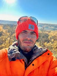 Aaron Moose's Instagram, Twitter & Facebook