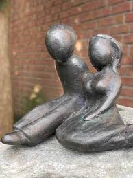 Pfade, die sich verzweigen a garden. Garten Liebespaar Figur Handgefertigt Jede Skulptur Ein Unikat