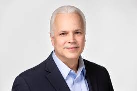 Larry Stotts's Instagram, Twitter & Facebook