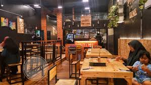 Best cafés in bangi, hulu langat district: Pine N Dine Cafe Di Bandar Baru Bangi