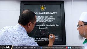 Di kalangan pemaju projek pembinaan perumahan sekitar negeri kedah dan perlis yang. Pejabat Setiausaha Kerajaan Terengganu Unit Perumahan Rmm Tempinis Perintis Rumah Patuh Syariah Terengganu