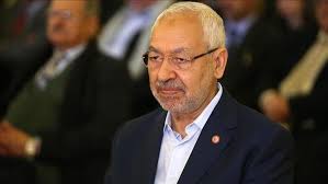 تلقى الشيخ الغنوشي تعليمه الابتدائي بالقرية، ثم انتقل إلى مدينة قابس, ثم إلى تونس العاصمة. Ø§Ù„ØºÙ†ÙˆØ´ÙŠ ÙƒØ«ÙŠØ± Ù…Ù† Ø§Ù„Ø¯ÙƒØªØ§ØªÙˆØ±ÙŠÙŠÙ† ÙŠØ¹Ù…Ù„ÙˆÙ† Ø¹Ù„Ù‰ Ø¥ÙØ´Ø§Ù„ Ø§Ù„ØªØ¬Ø±Ø¨Ø© Ø§Ù„ØªÙˆÙ†Ø³ÙŠØ©