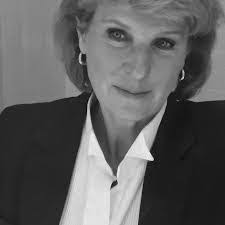 Donna Steagall's Instagram, Twitter & Facebook