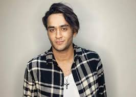 Vikas gupta disclosed about danish car accident to houseguest. Vikas Gupta Comes Out As Bisexual I Fall In Love With People Regardless Of Their Gender