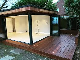 An Essex Couple Got Their Dream Garden Room For 41k Homify Summer House Garden Backyard Office Modern Garden